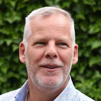 Gerrit van Sinderen specialist bij chronische gezondheidsklachten